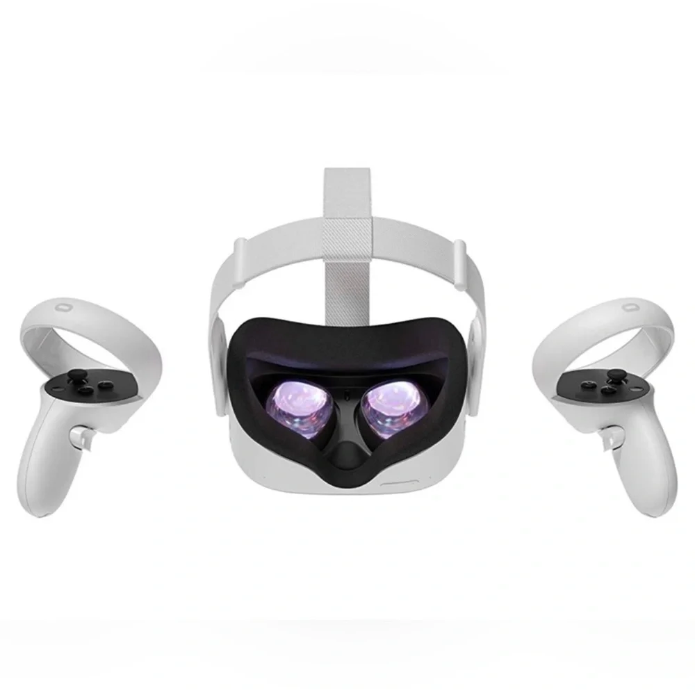 Oculus VR Headset with White Controllers